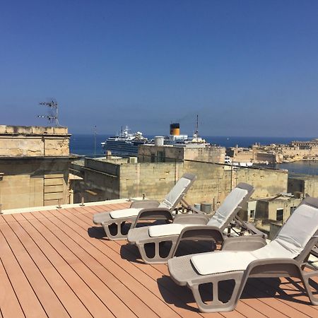 Valletta Luxe 3-Bedroom Duplex Penthouse With Sea View Terrace And Jacuzzi المظهر الخارجي الصورة