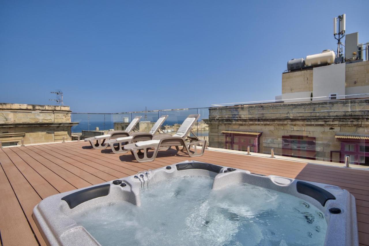 Valletta Luxe 3-Bedroom Duplex Penthouse With Sea View Terrace And Jacuzzi المظهر الخارجي الصورة