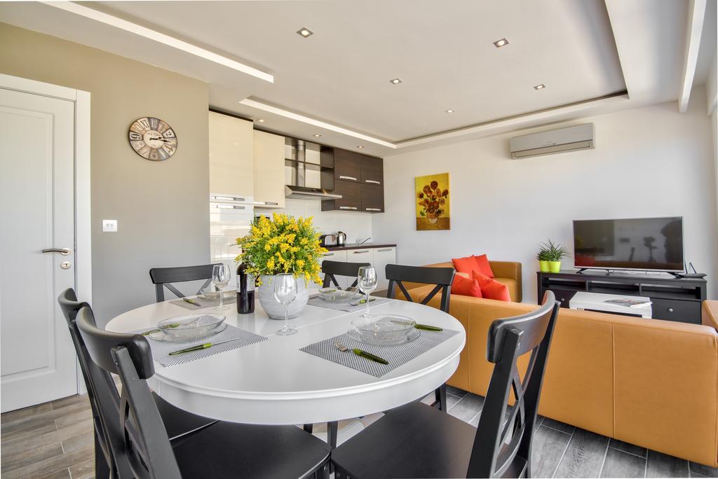 Valletta Luxe 3-Bedroom Duplex Penthouse With Sea View Terrace And Jacuzzi المظهر الخارجي الصورة