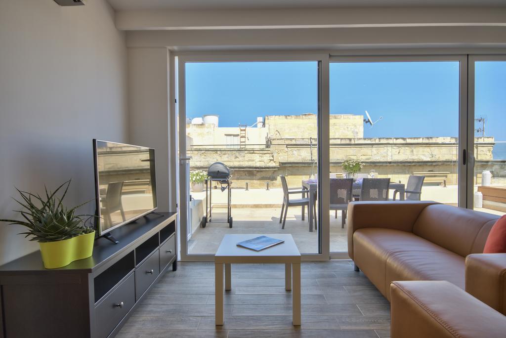 Valletta Luxe 3-Bedroom Duplex Penthouse With Sea View Terrace And Jacuzzi المظهر الخارجي الصورة